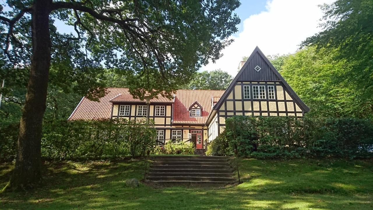 Hotel Egeskoven Viborg Bagian luar foto